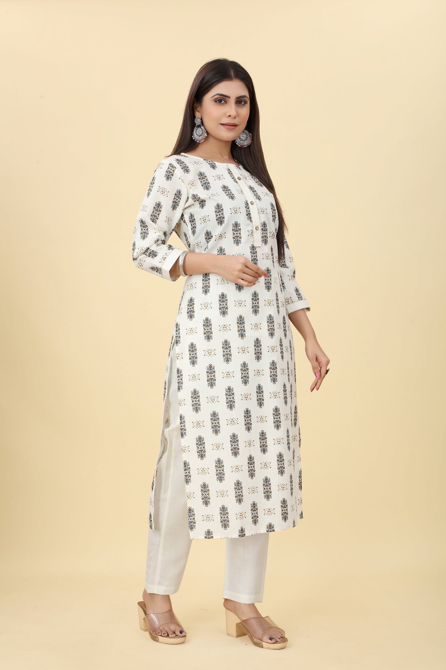 White Women Cotton Fabric Straight Round Nack Kurti With Pant