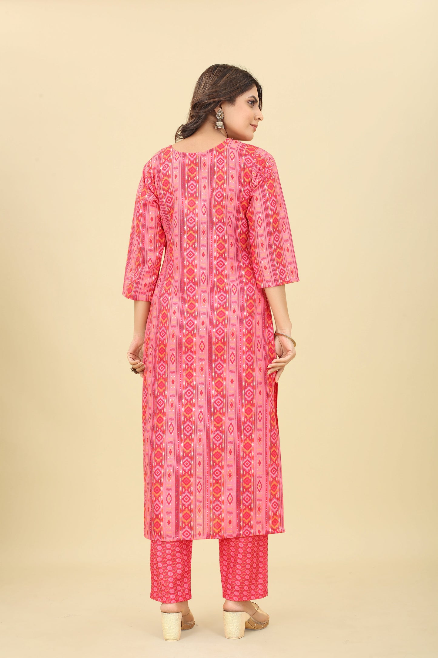 Pink Women Cotton Fabric Foil Print Straight Kurti with Pant