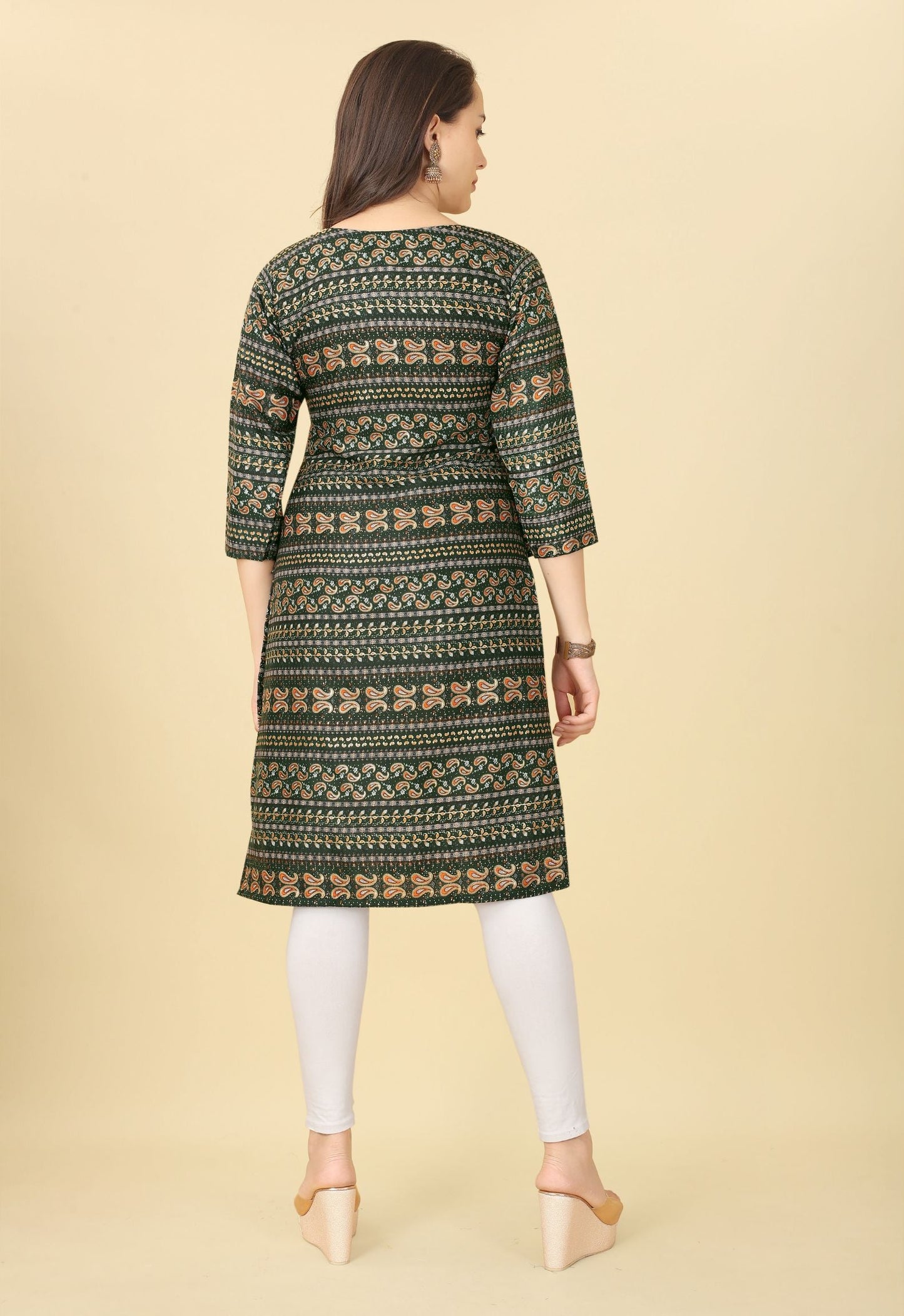 Women Foil Print Straight Kurta