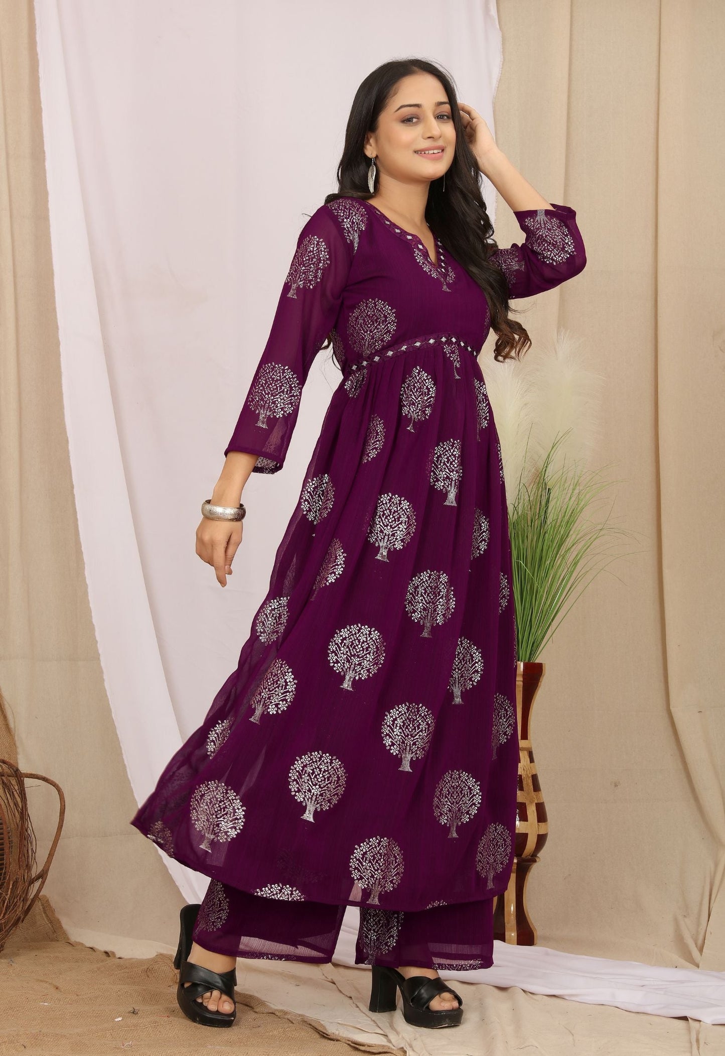 V-Neck Ethnic Zari Printed Kurta With Palazzos