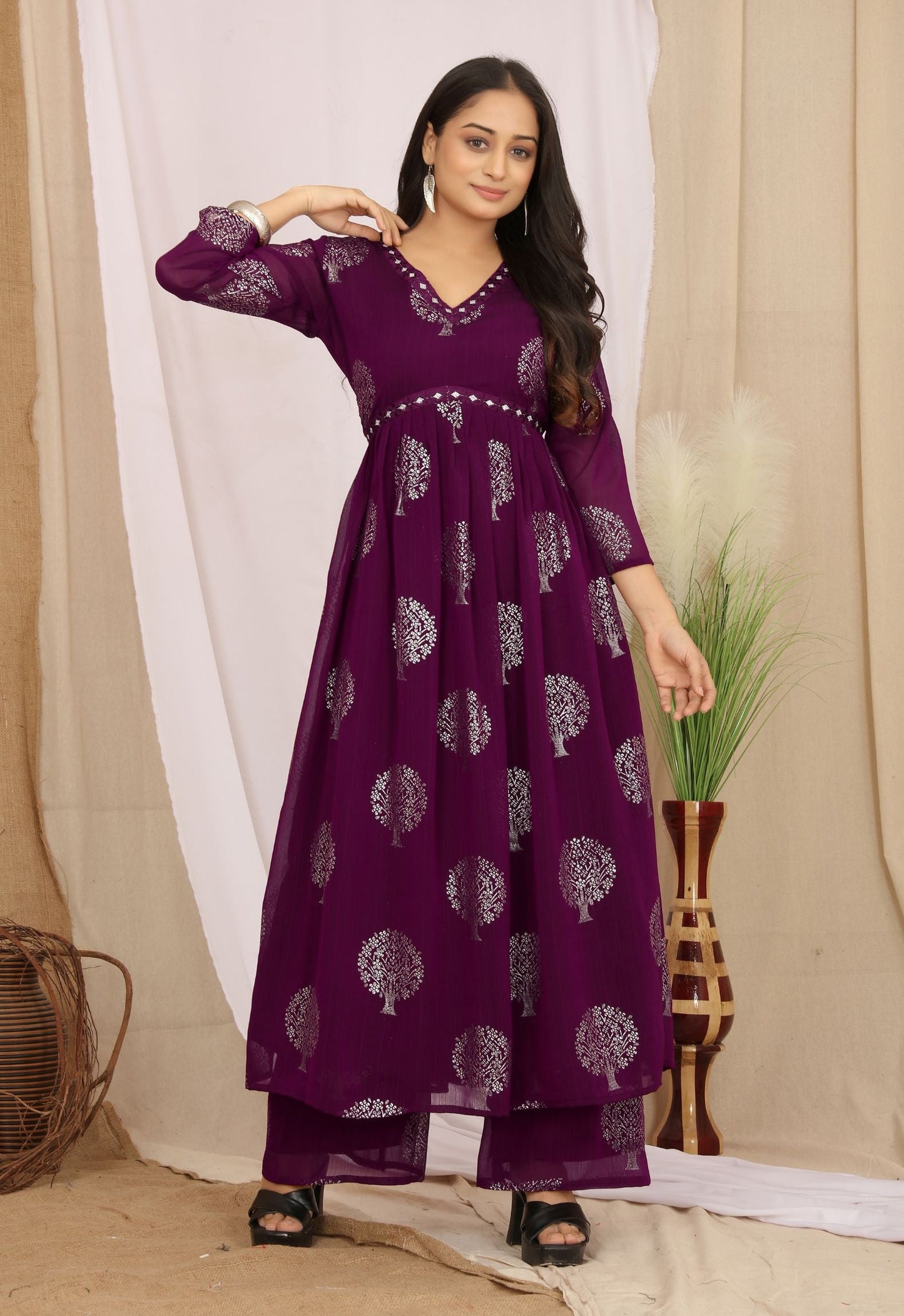 V-Neck Ethnic Zari Printed Kurta With Palazzos