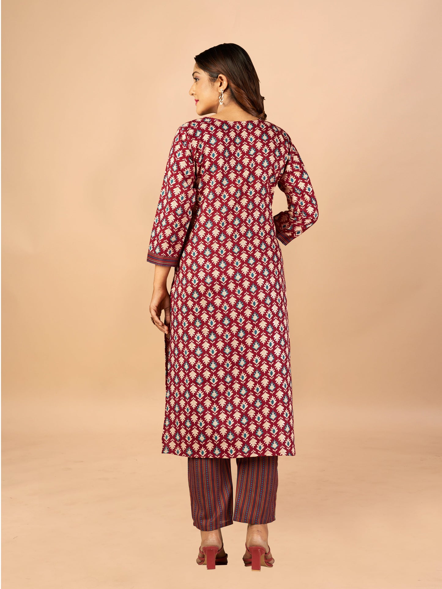 Pink Women Cotton Fabric Straight Kurti with Pant